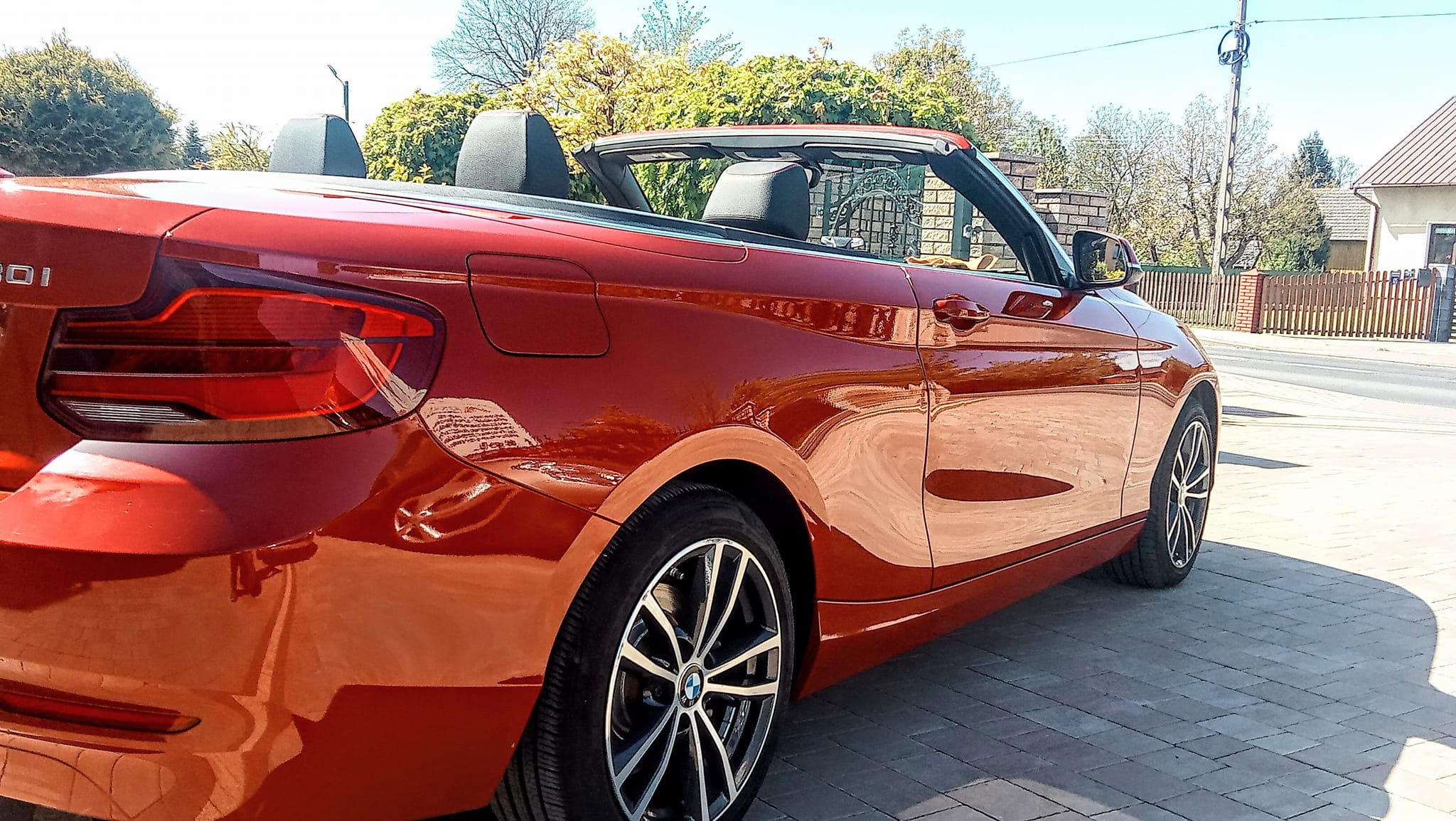 Korekta lakieru Rzeszów – Twoje auto zasługuje na blask! ✨